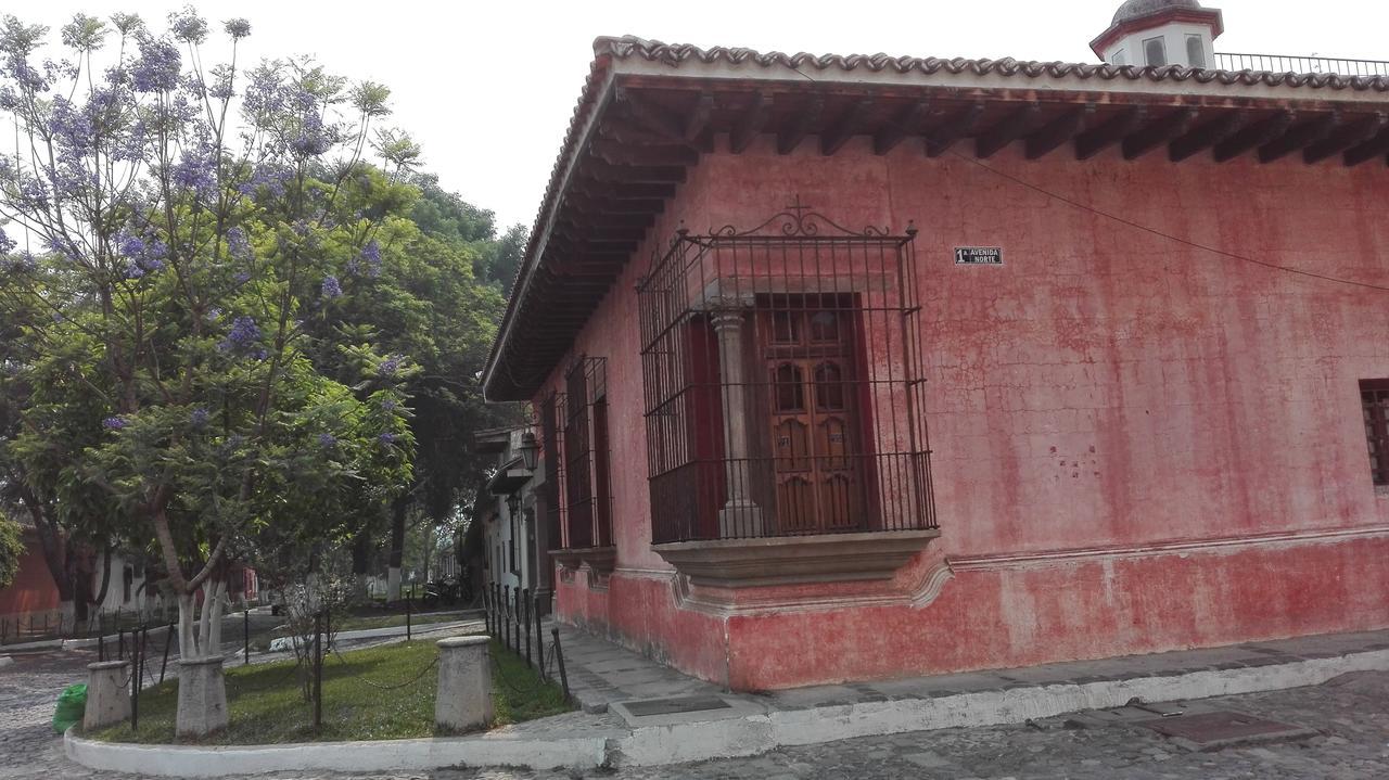 Bed and Breakfast La Casa De La Alameda Antigua Екстер'єр фото