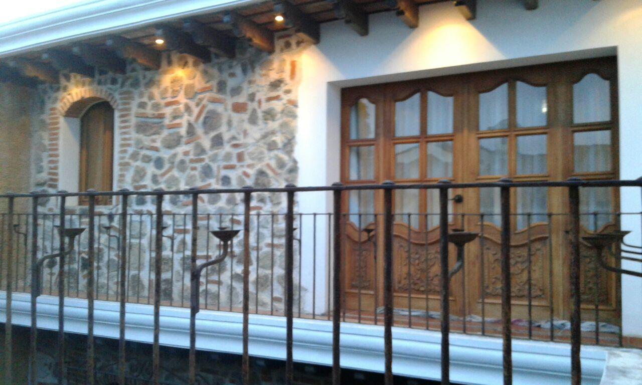 Bed and Breakfast La Casa De La Alameda Antigua Екстер'єр фото